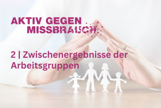 Familie von Dach aus Händen behütet