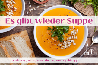 Suppenschüssel mit Brot